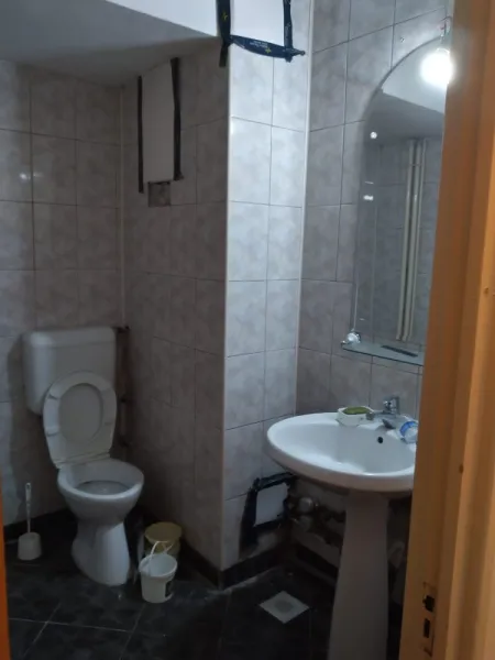 Vand 4 camere Rahova Margeanului  83. 000 euro - Imaginea 6