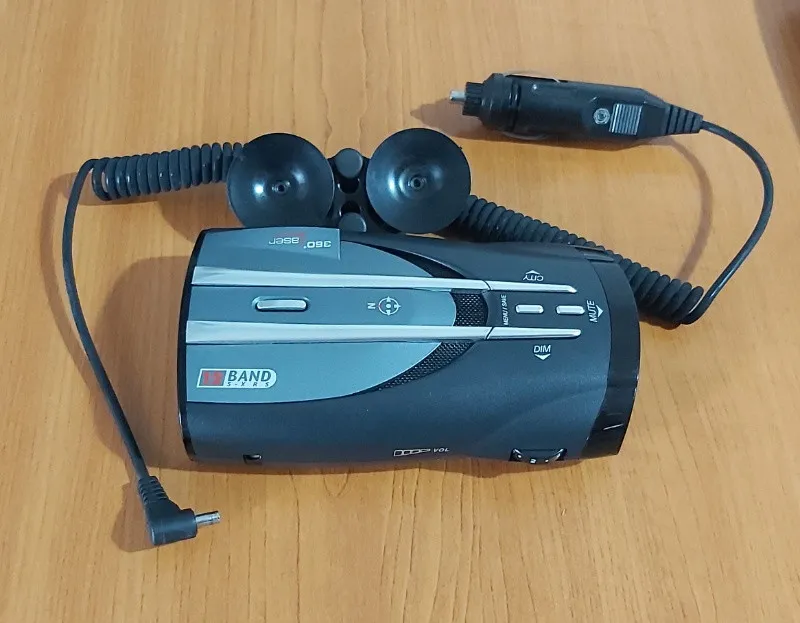 Detector RADAR Cobra XRS 9940 - Imaginea 3
