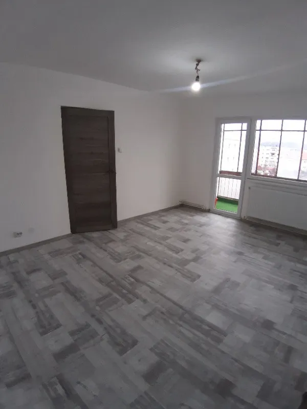 Vand apartament - Imaginea 3
