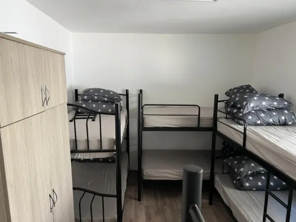 Cazare muncitori Iasi mijloace de transport - Imaginea 2