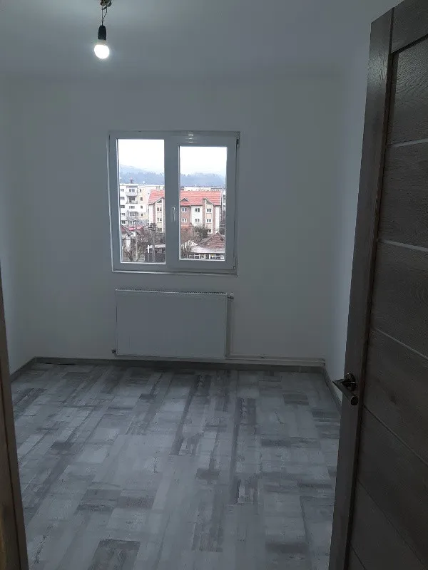 Vand apartament - Imaginea 5