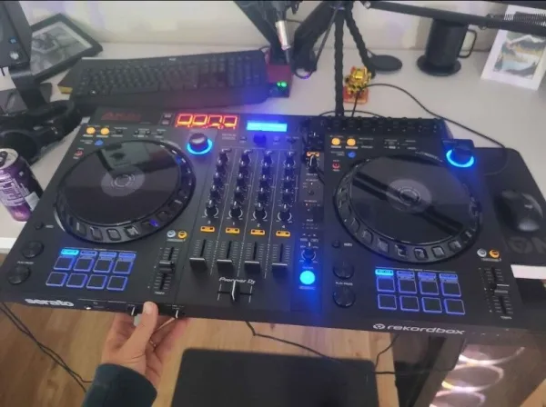 De vanzare Controller DJ Pioneer DDJ- FLX6 cu 4 can - Imaginea 1