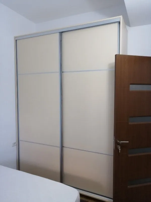Inchiriez Apartament 2 camere bloc nou City Mall Soveja - Imaginea 3