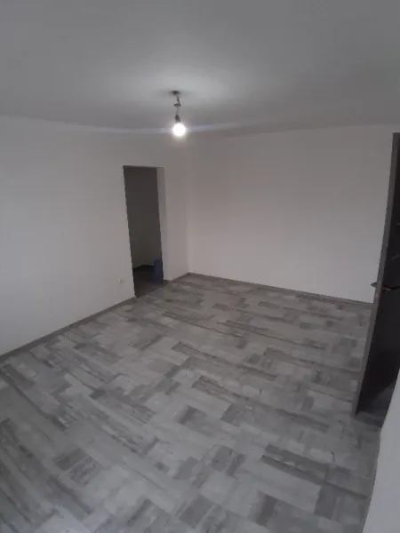 Vand apartament - Imaginea 8