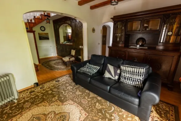 Vila S+ P+ M, 5 camere, Stefesti zona Slanic Prahova 130. 000 euro - Imaginea 3