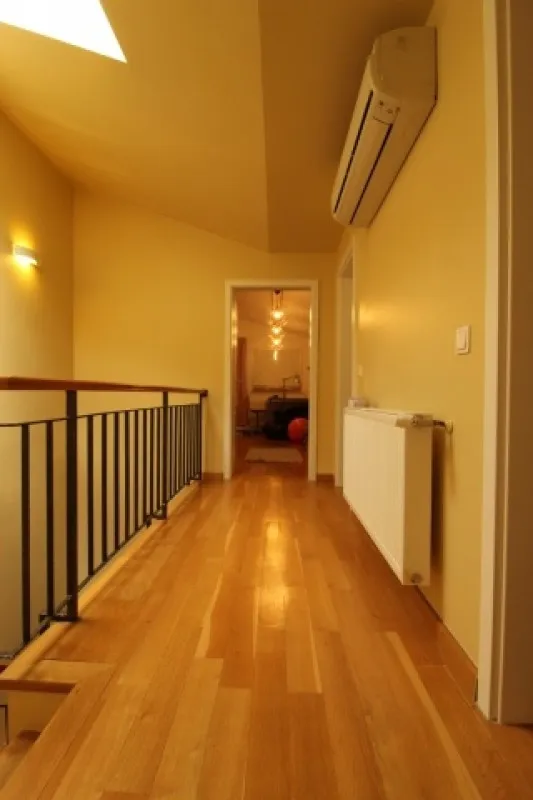 VILA de vanzare P+ 2, zona Bucurestii Noi, 180mp, complet mobilata si modernizata, 358. 000euro - Imaginea 6