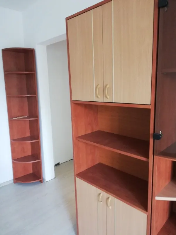 APARTAMENT 3 CAMERE SIMERIA - Imaginea 8