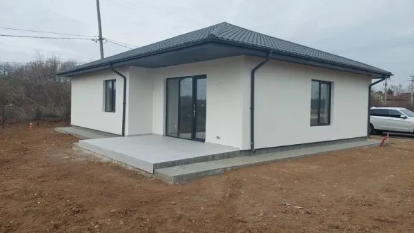 Reparatii acoperisuri montaj tigla metalica - Imaginea 1