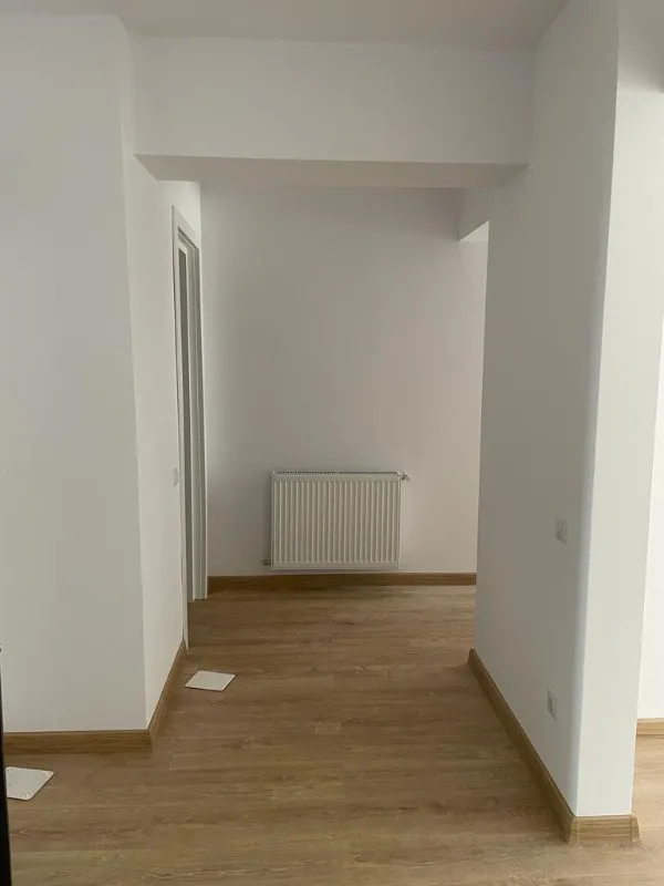Dezvoltator vinde apartament cu 3 camere la cheie in Ploiesti. - Imaginea 6