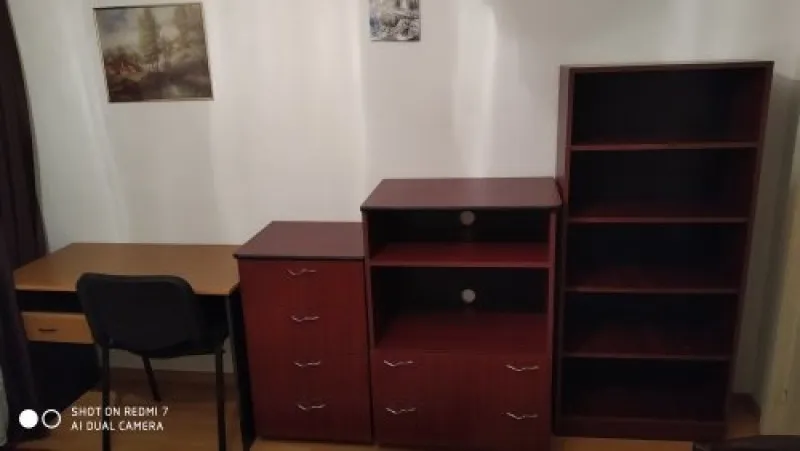 Inchiriez apartament cu 2 camere - Imaginea 3