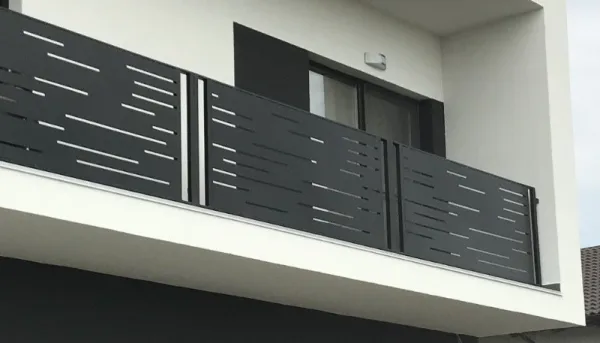 Balcoane / Balustrade / Porti& Garduri / Scari Fier Forjat Finisaje Premium - Imaginea 2