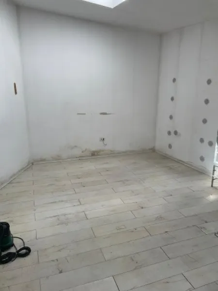 Proprietar inchiriez spatiu comecial Str. Vasile Lascar 143 parter - Imaginea 6
