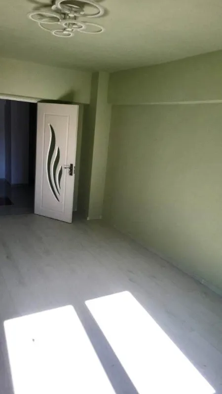 Apartament 4 camere, etaj 3, Bd. Unirii - Imaginea 2
