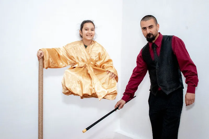 Magician Pitesti nunta botez petreceri copii - Imaginea 3