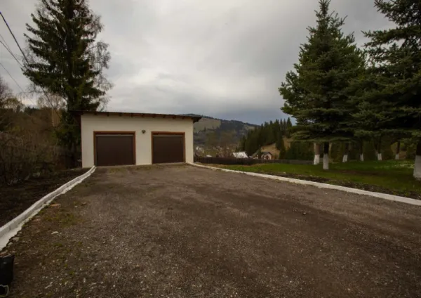 Casa + teren in Dorna Arini, 370 m2 locuibili + 14. 000 m2 teren curte - Imaginea 6