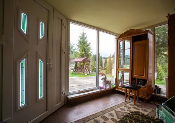Casa + teren in Dorna Arini, 370 m2 locuibili + 14. 000 m2 teren curte - Imaginea 7
