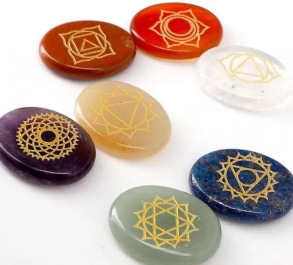 Set 7 chakre din cristale + cadou placa divinatie chakre - Imaginea 2