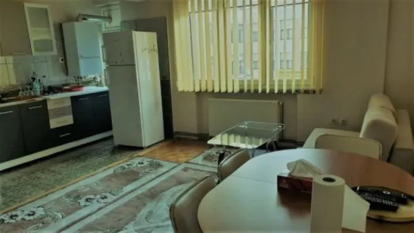 Inchiriez apartament 3 camere Brasov, Filarmonica Patria, 60mp, 600euro - Imaginea 2