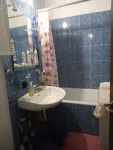 inchiriez 1 camera intr- un apartament de 3 camere la metrou 1 Decembrie unei fete nefumatoare. - Miniatura 10