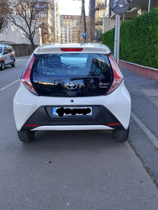 Toyota Aygo an 2015 - Imaginea 3
