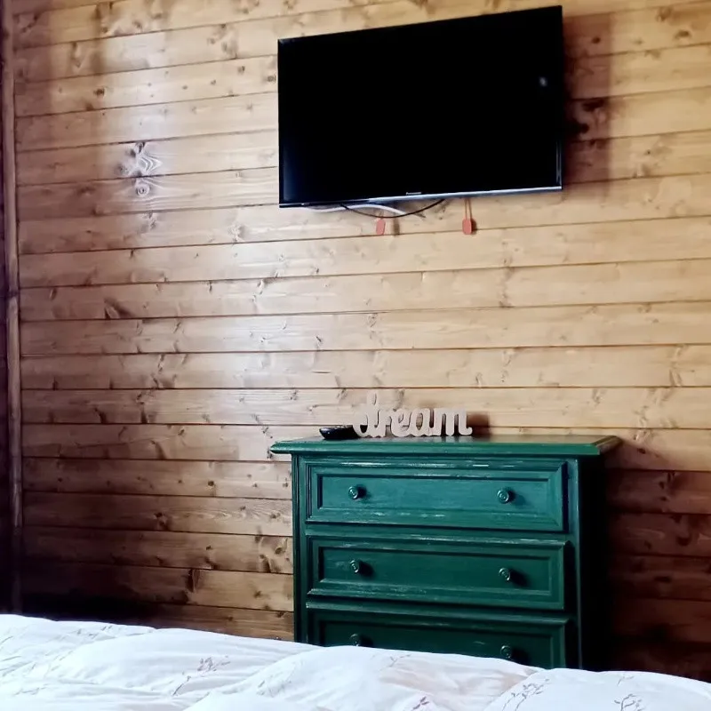 Cazare in casuta din lemn Sibiu - Imaginea 5