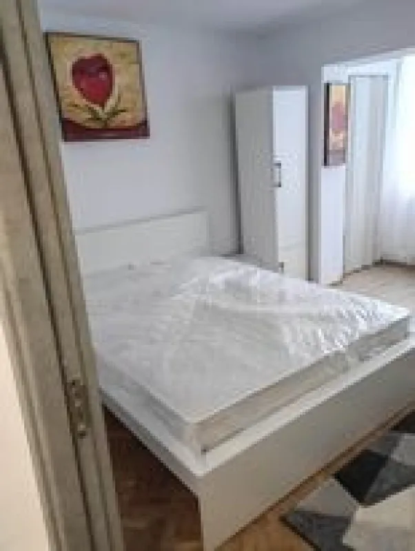 APARTAMENT CHIRIE SIMERIA - Imaginea 2