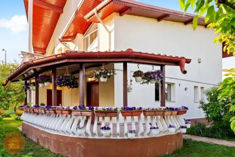 Vila de vanzare, 7 camere, teren 1080mp, zona lacului Fundeni, 600. 000euro - Imaginea 9