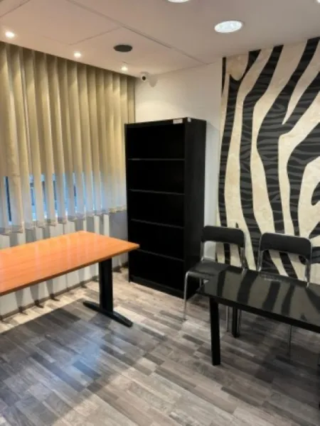 Inchiriez spatiu de birouri, zona Metrou Brancoveanu, 110mp, 1210euro - Imaginea 3