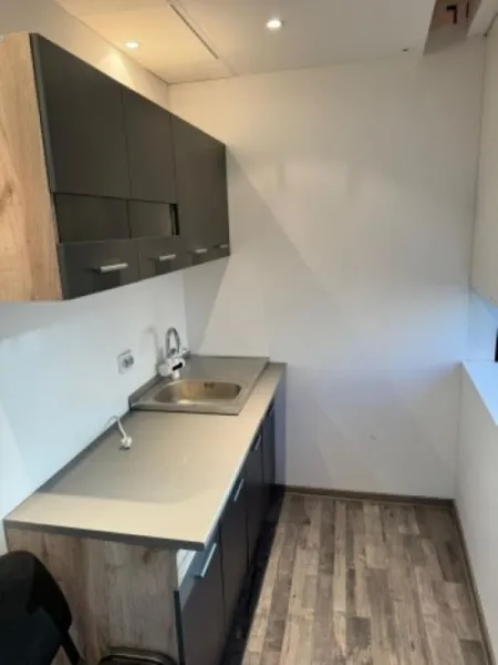 Inchiriez spatiu de birouri, zona Metrou Brancoveanu, 110mp, 1210euro - Imaginea 4