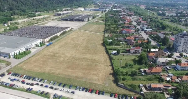 Vand teren in parc industrial intre 10. 000- 150. 000 mp - Campulung Muscel - Imaginea 2