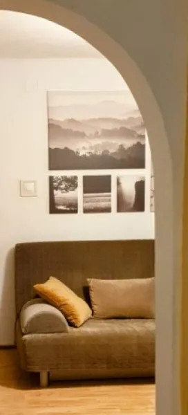 Inchiriere apartament 2 camere, 37mp, mobilat si utilat, B- dul Constantin Brincoveanu, 350euro - Imaginea 1