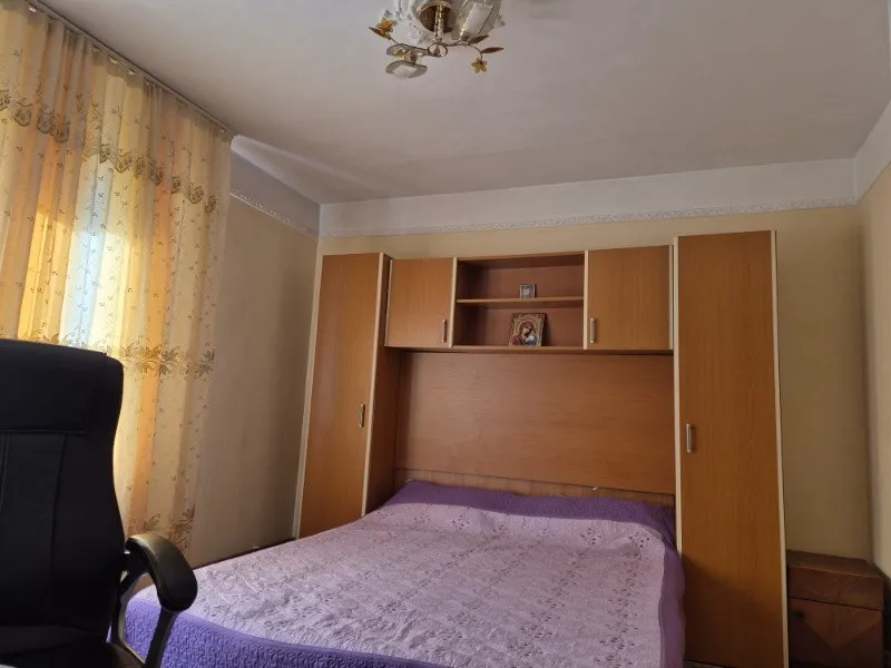 Apartament 2 camere, 48 mp, central: Piata Noua - Imaginea 3