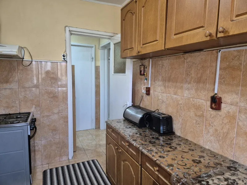 Apartament 2 camere, 48 mp, central: Piata Noua - Imaginea 4