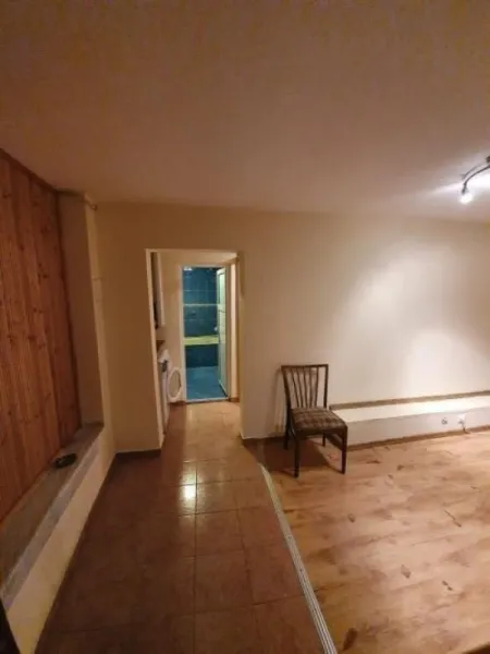 Apartament 2 camere, 60mp, Rovinari, zona P- uri, 35. 000euro - Imaginea 9