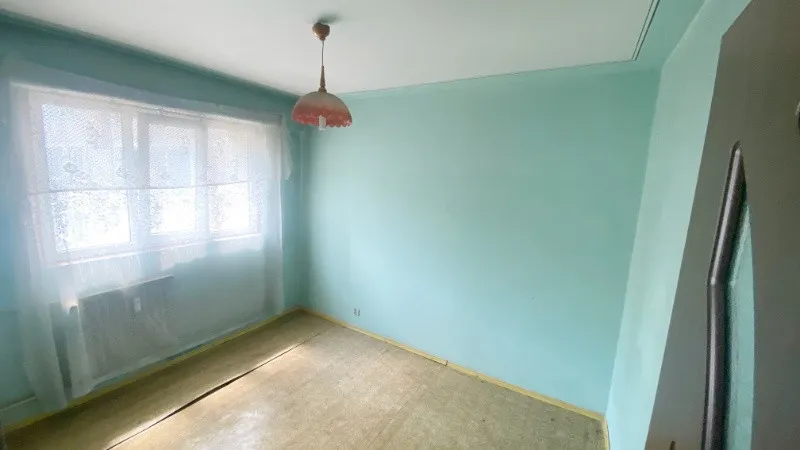 Vand Apartament 4 camere decomandat si doua bai Republicii - Imaginea 6