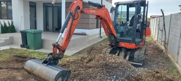 Inchiriere buldoexcavator - Imaginea 1