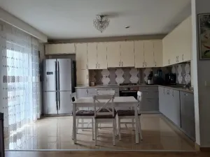 Vand apartament 2 camere in Cartierul German Chitila