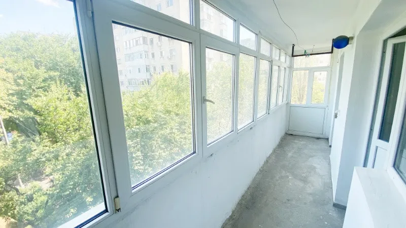 Vand Apartament 4 camere decomandat si doua bai Republicii - Imaginea 8