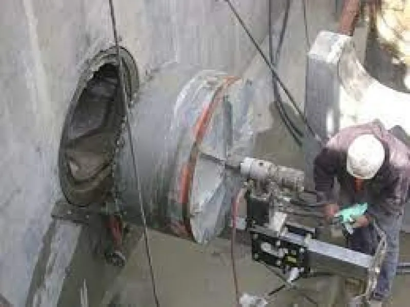 Carotare profesionala de beton cu masini profesionale - Imaginea 1