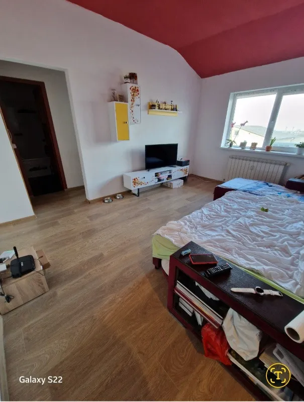 Vand apartament 3 camere Constanta - Imaginea 2