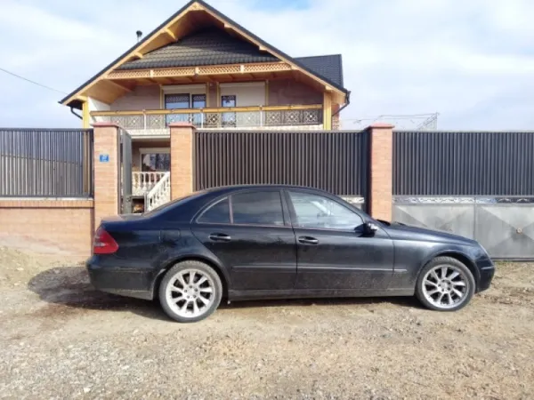 Casa, 5 camere, constructie 2012, teren 1600mp, Galati zona Umbraresti, 200. 000euro - Imaginea 2