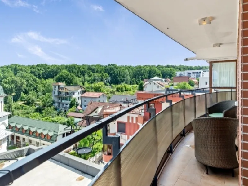 Inchiriez apartament penthouse, 143mp, Pitesti, Arges, 800 euro - Imaginea 1