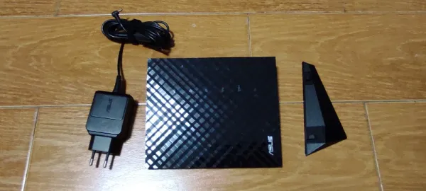 Vand router Asus RT- N56U - Imaginea 2