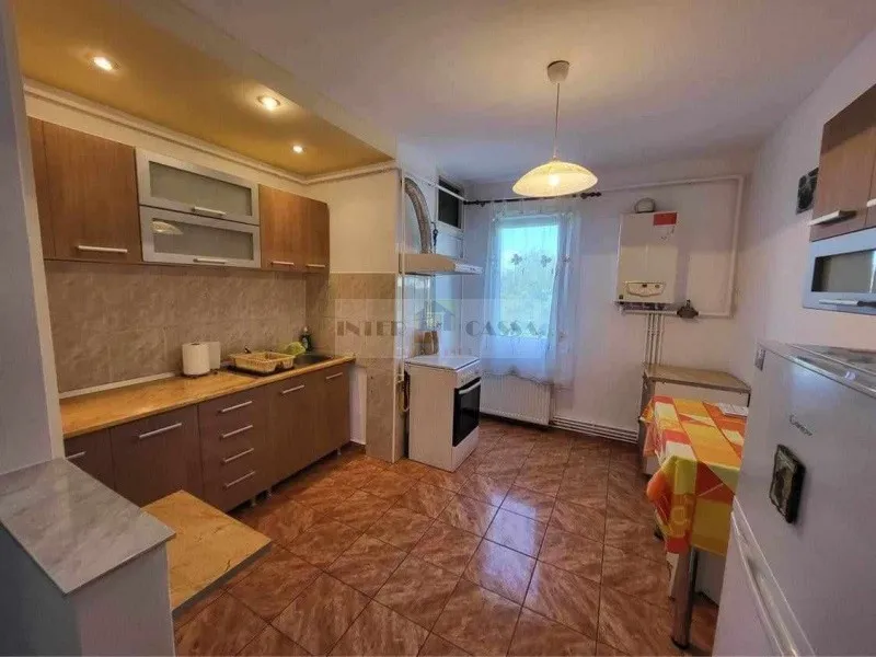 Apartament 2 camere Tudor Pandurilor - Imaginea 1