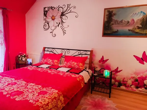 Apartament  regim hotelier central in Floresti - Imaginea 1