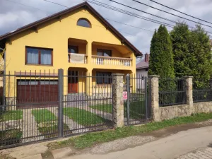 Casa si teren de vanzare in Sighetu Marmatiei