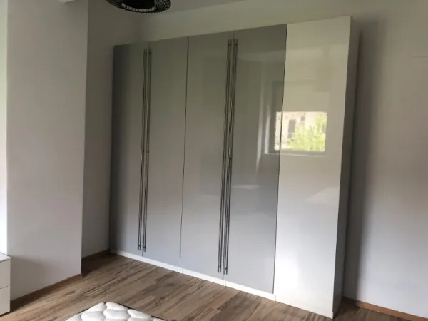 Inchiriez apartament 3 camere in zona de Nord- Intrarea Catedrei nr. 17- 23 - Imaginea 2