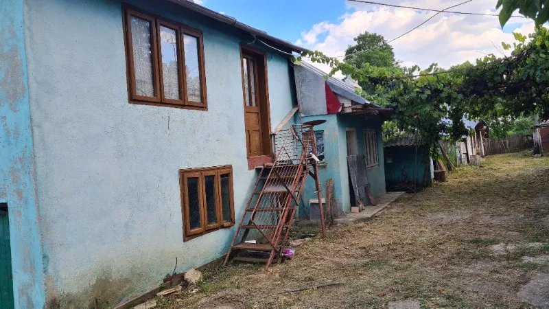 De vanzare casa cu teren - Imaginea 6