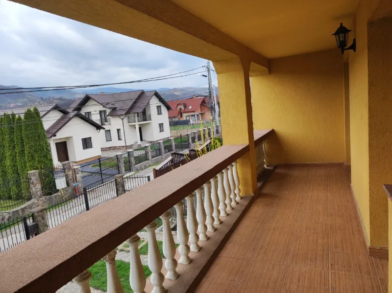 Casa si teren de vanzare in Sighetu Marmatiei - Imaginea 12