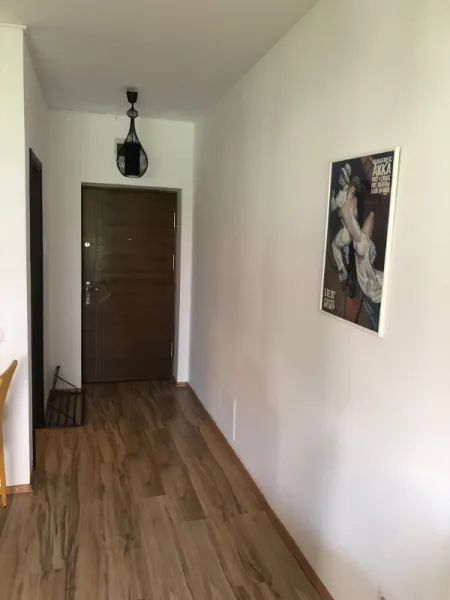 Inchiriez apartament 3 camere in zona de Nord- Intrarea Catedrei nr. 17- 23 - Imaginea 5